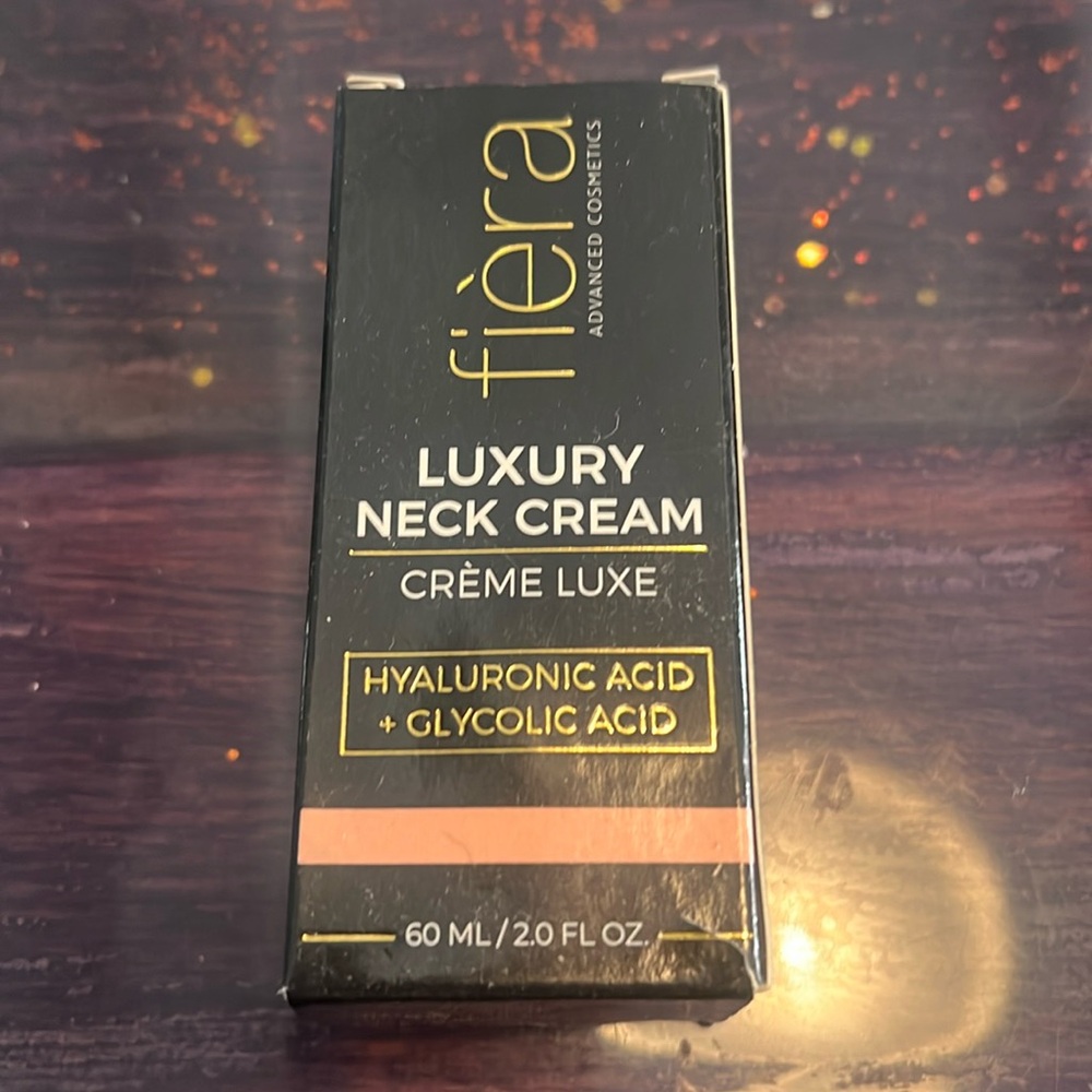 Fiera luxury neck cream